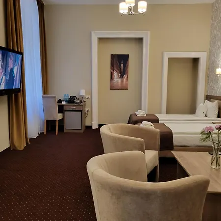 Ξενοδοχείο Maximum 3*