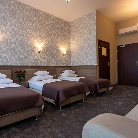 Maximum 3* Cracovia