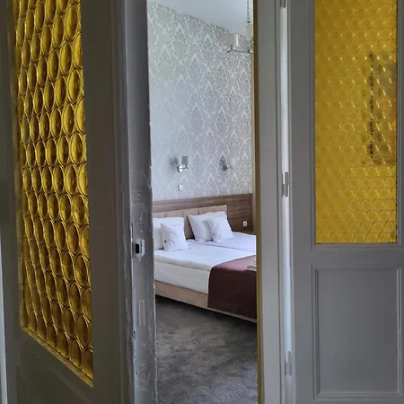 Hotel Maximum 3*